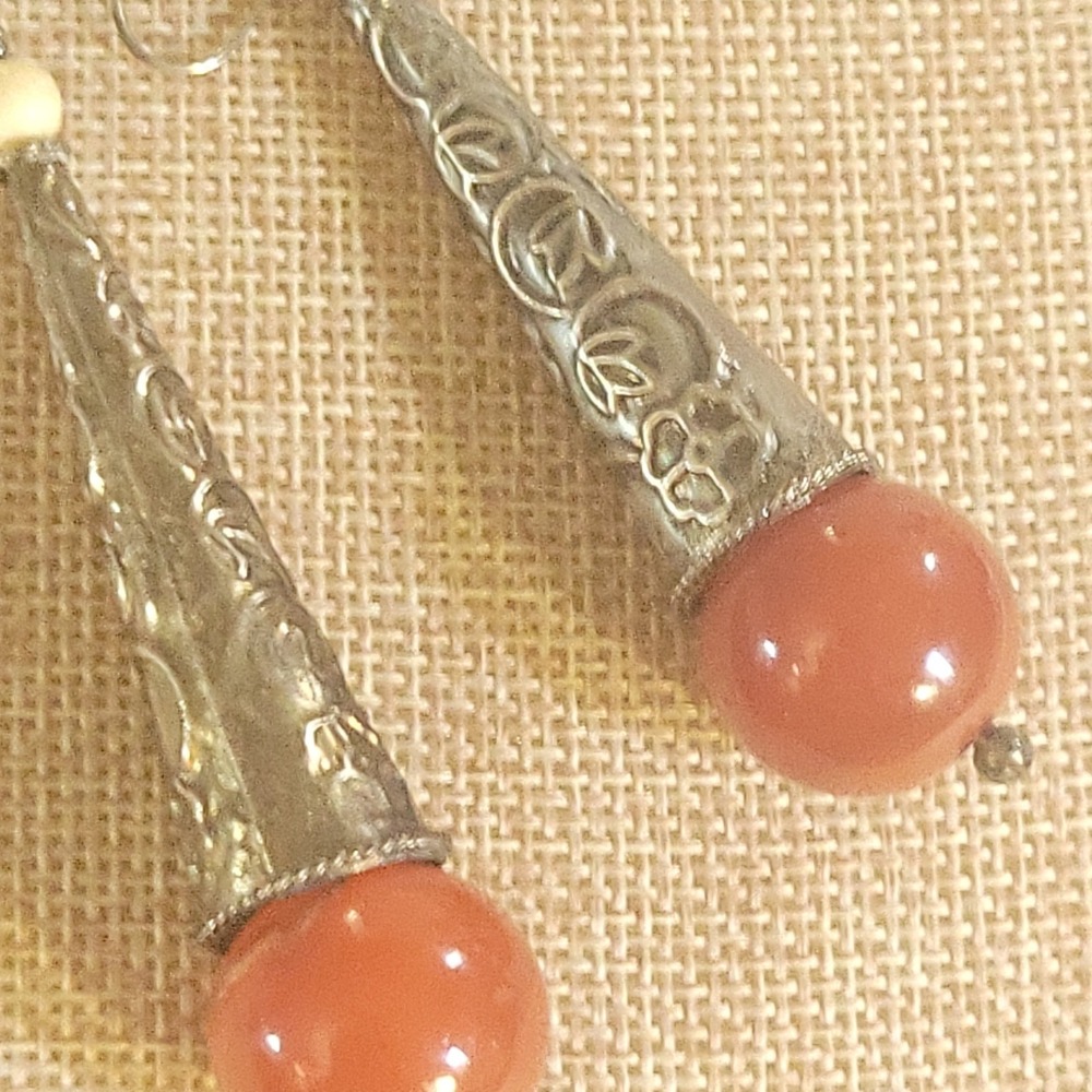 Vintage Style Silver Tone Filigree c
 Red/Orange Bead  Drop Earrings ‎ Ethereal